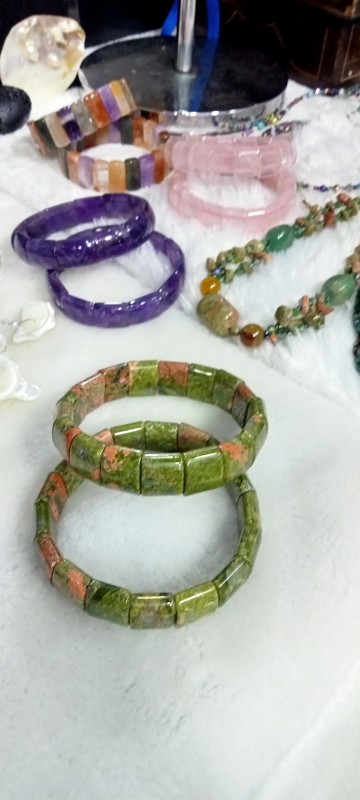 ข้อมือหิน