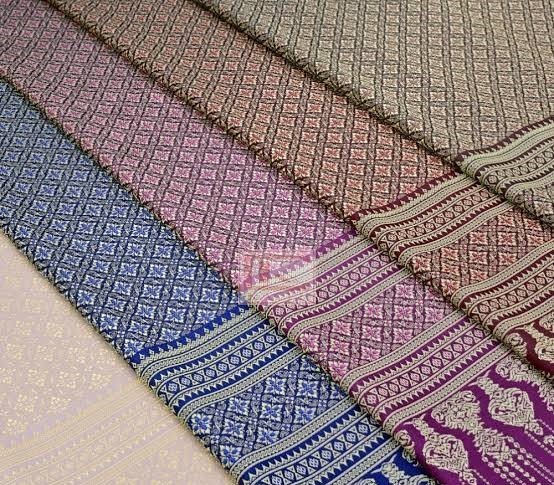 กลุ่มอาชีพทอผ้าไหมมัดหมี่คุ้มน้องใหม่บ้านตาปุม