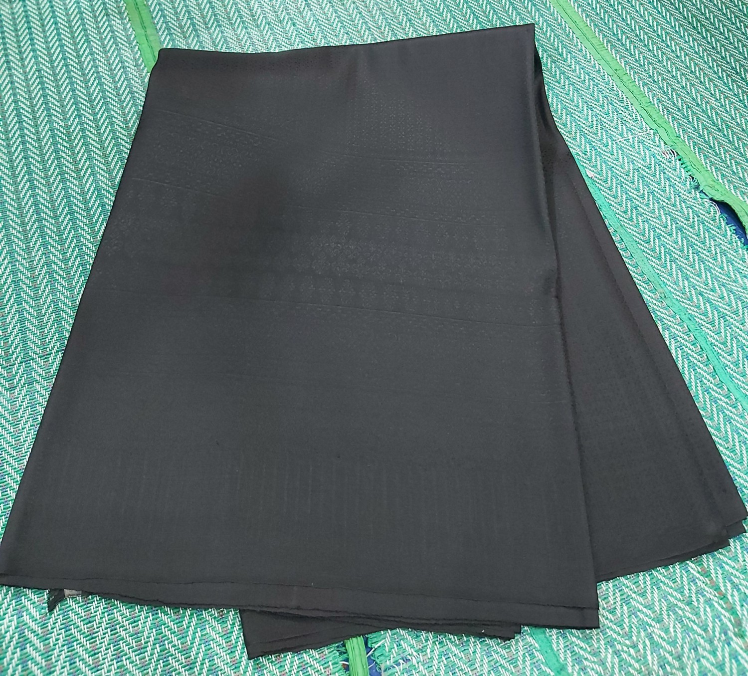 ผ้ายกดอก