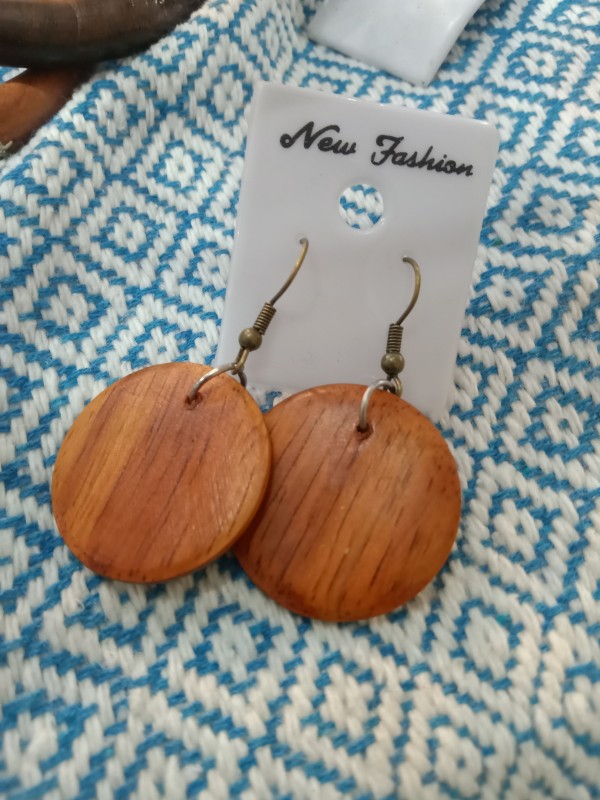 เครื่องแต่งกาย