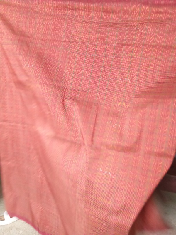 ผ้าไหมสาคูสอดลายโฮล