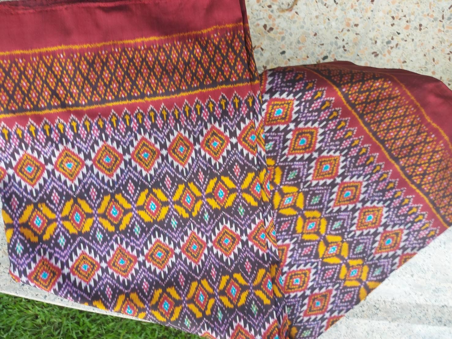 ผ้านุ่งลายหมอนขิด