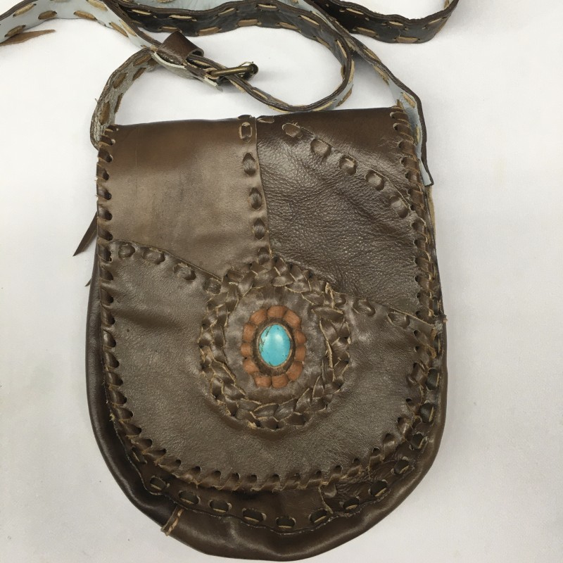 กระเป๋าหนังทำมือ