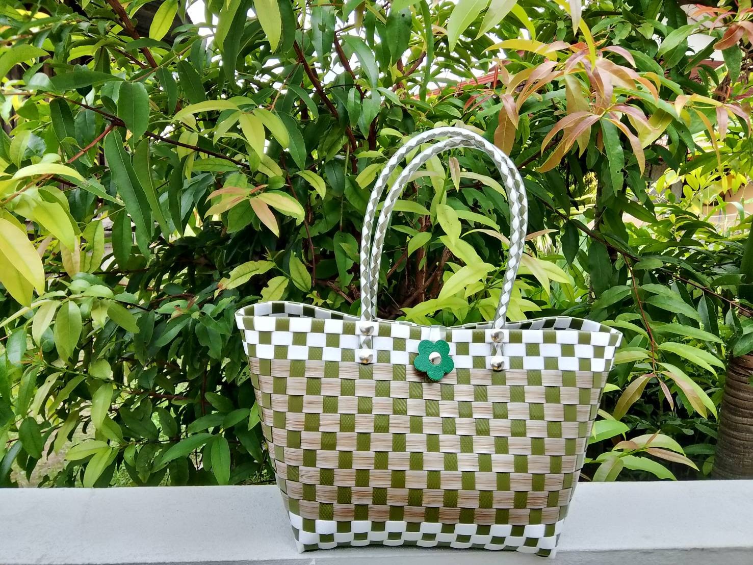 กระเป๋าสาน