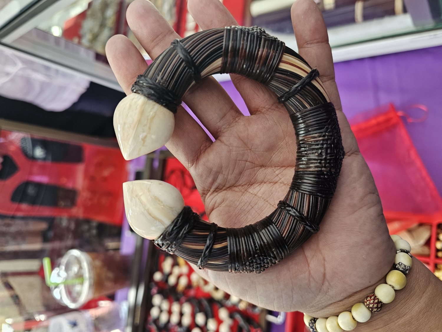 ฟันกำไล