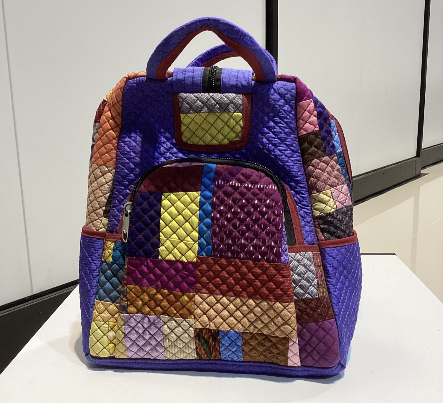 กระเป๋าสะพายหลัง 20*20 cm