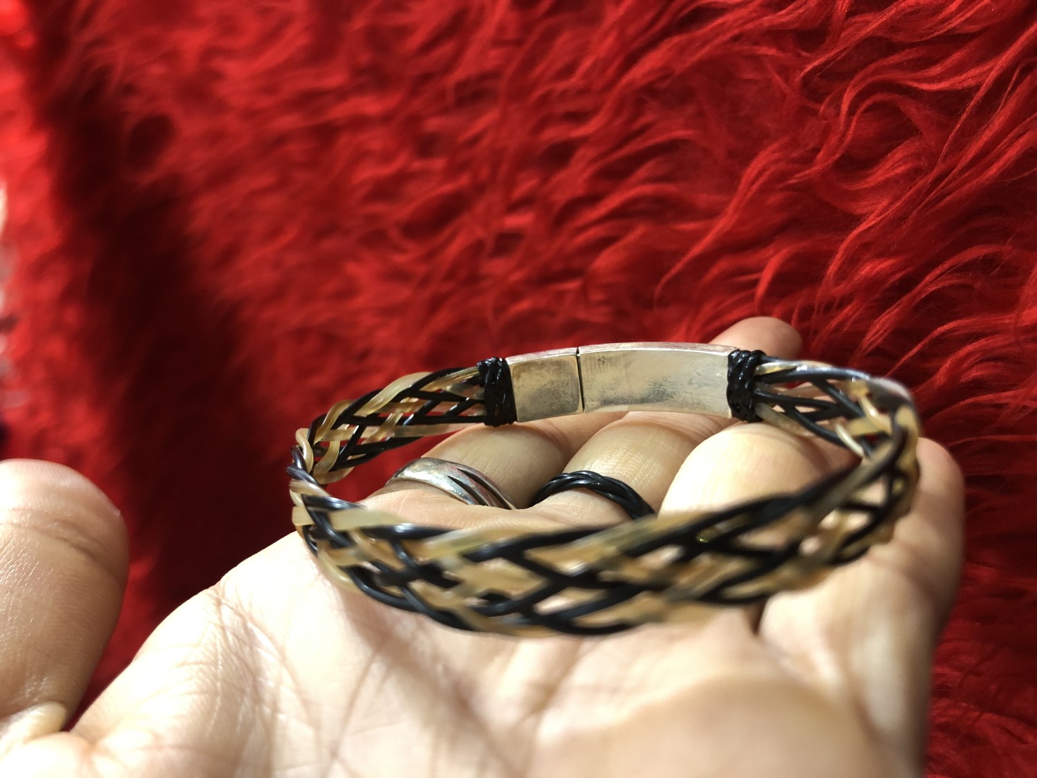 กำไลหางช้างปลอกเก้าสามกษัตริย์