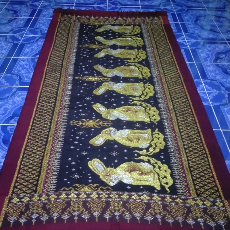 ผ้าไหมมัดหมี่