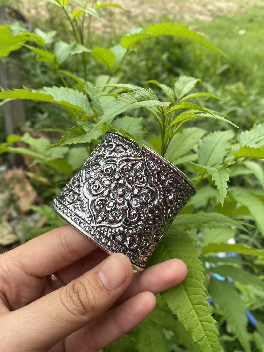 กำไลตอกลาย