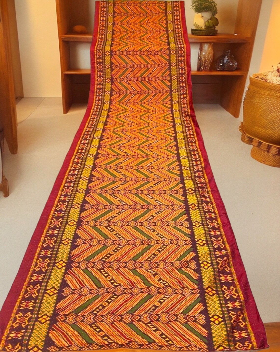 ผ้าไหม ลายลูกแก้ว ทอเครืออัมปรม