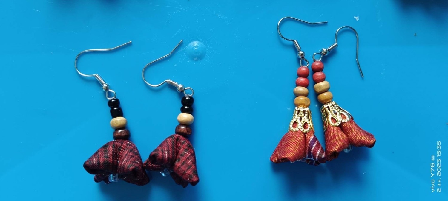 ตุ้มหูผ้าไหม