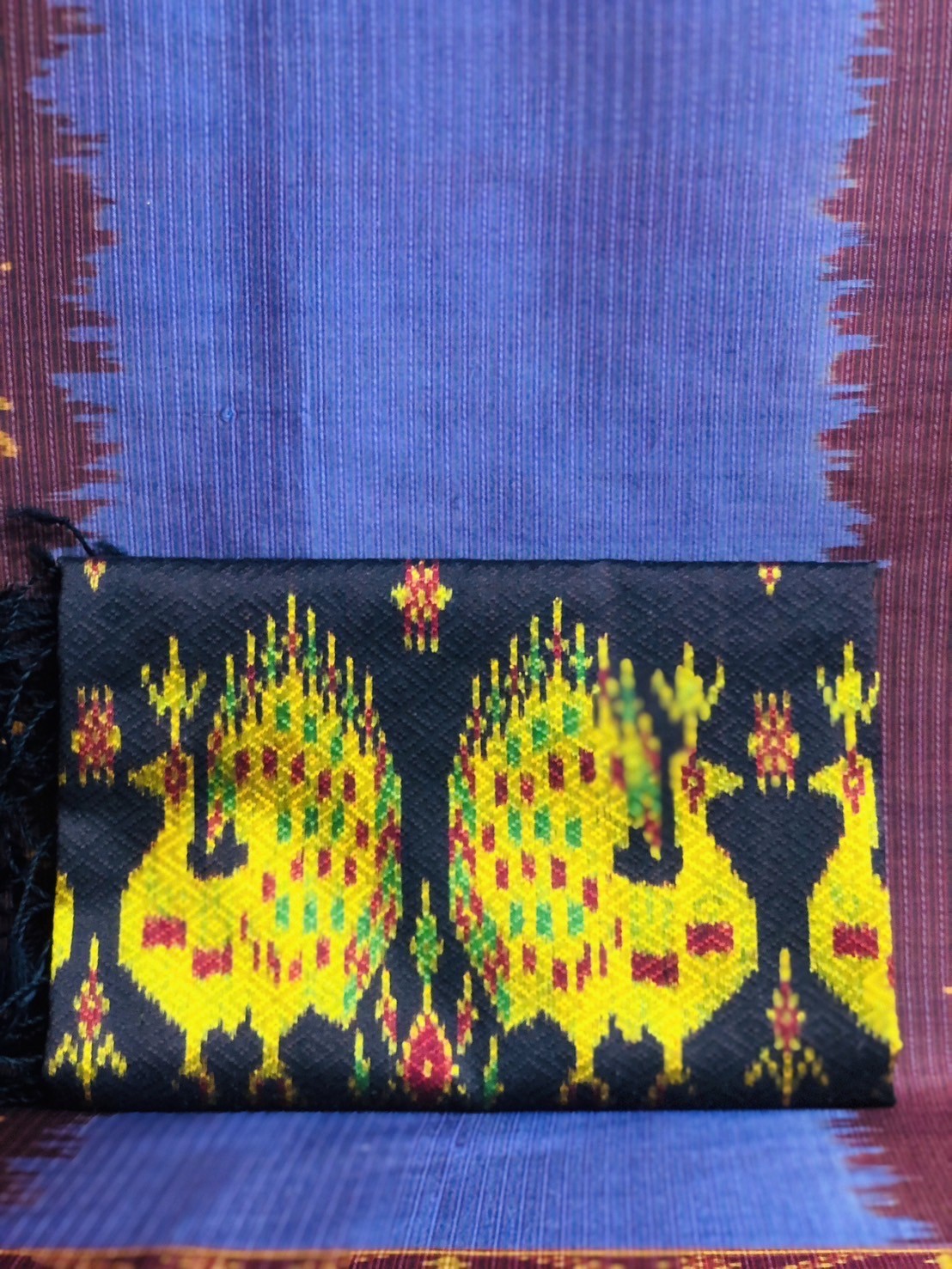 ผ้าคลุมไหล่ผ้าไหม มัดหมี่ ไหมแท้ มีชายครุย