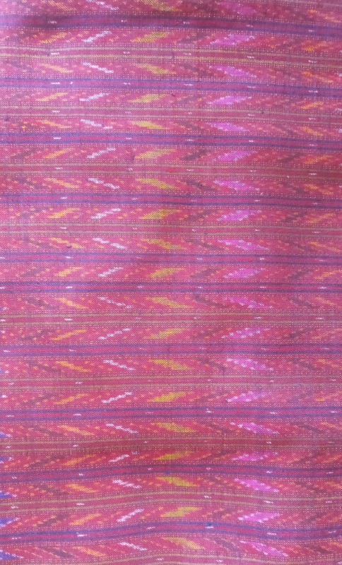 ผ้าไหมลายโฮล