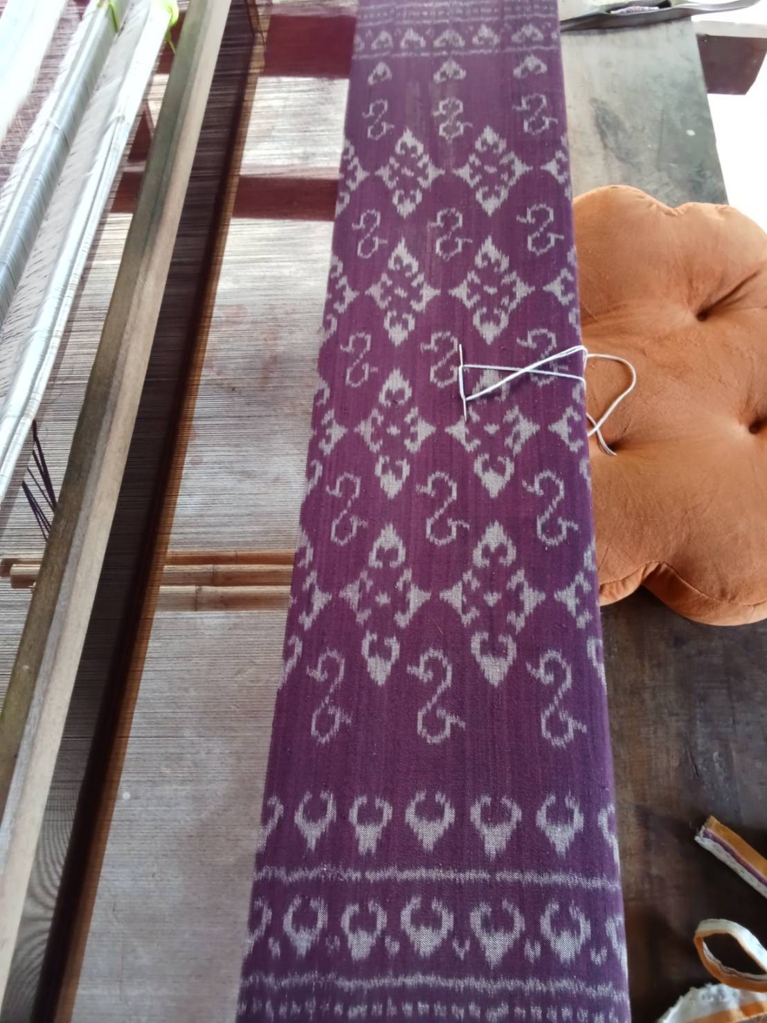 ผ้าไหมมัดหมี่