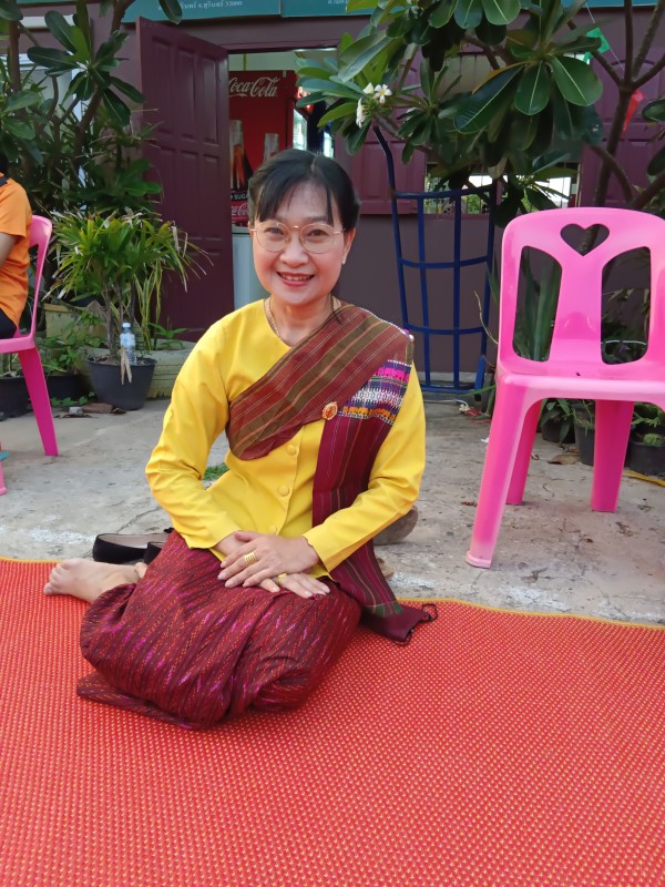 สายใยไหมแฮนด์เมด