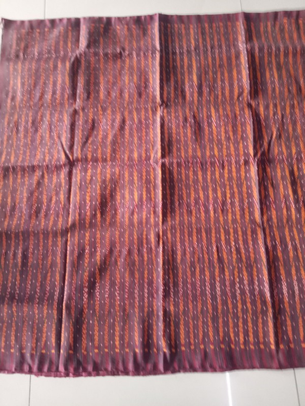 ผ้าไหมลายโฮล