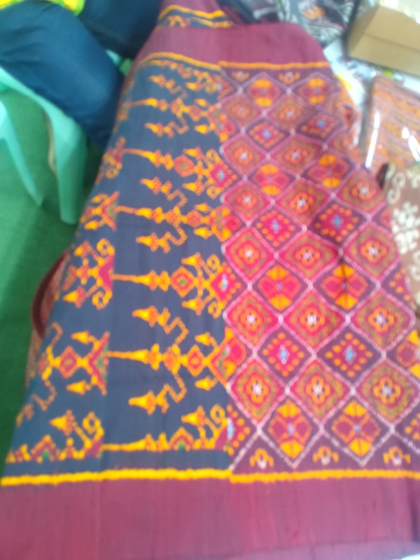 ผ้าคลุมไหล่