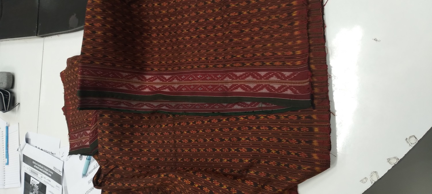 ผ้ามัดหมี่ 3 ตะกอลายดอกพิกุล