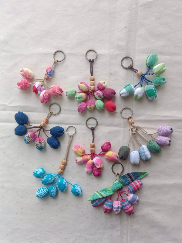 พวงกุญแจจากเศษผ้า