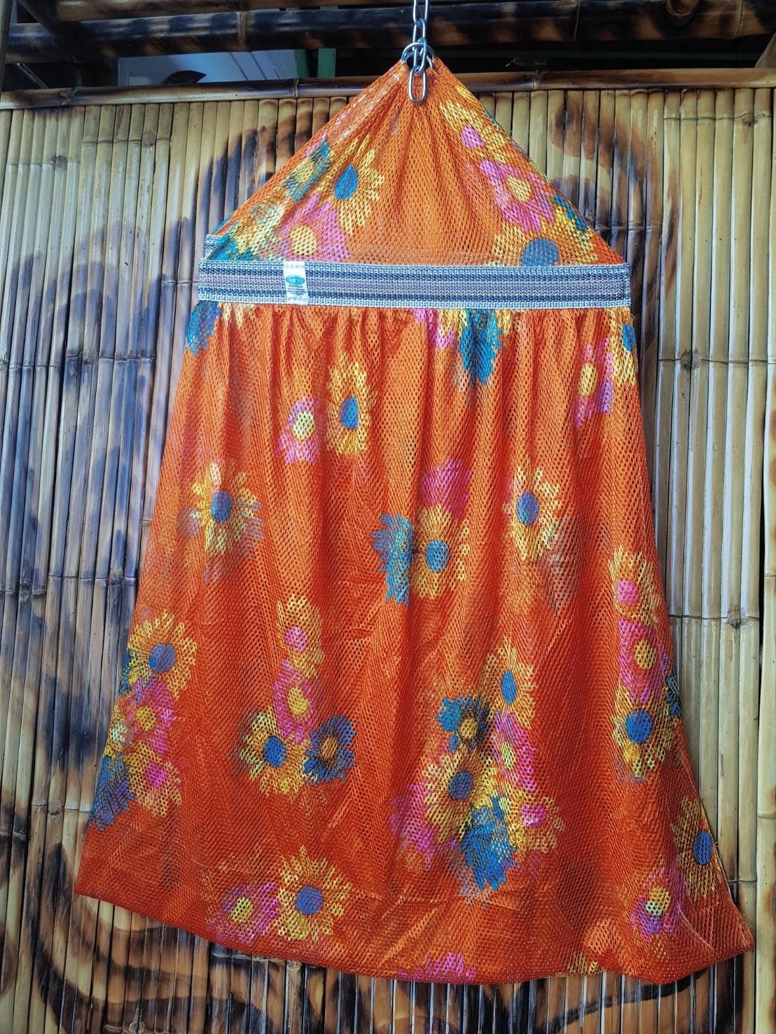 เปลกลางมีลาย