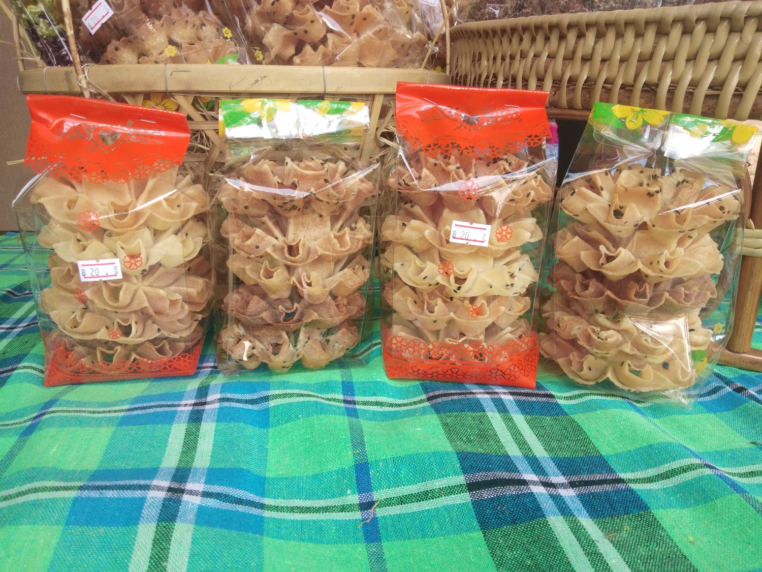 ขนมดอกจอก