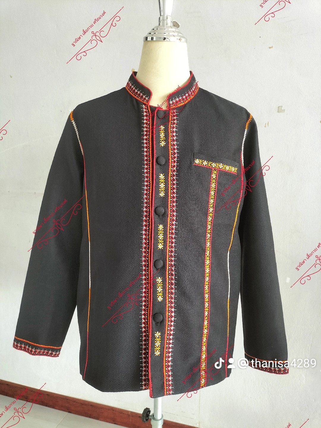 เสื้อแส่ว-แซว