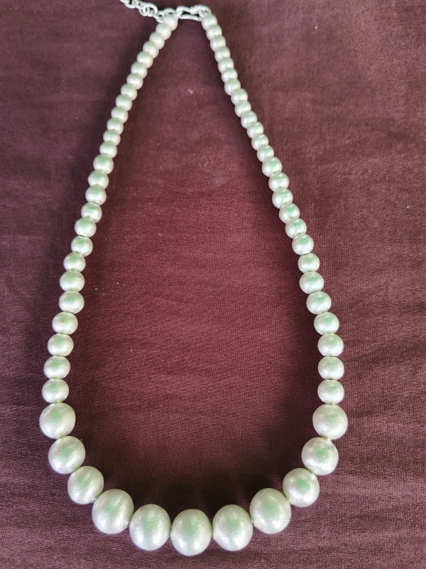 สร้อยเงินขัดทราย