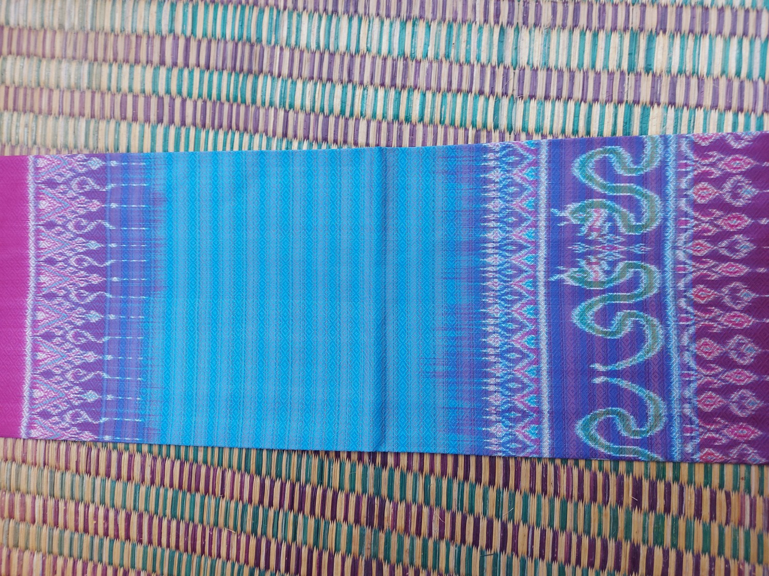 มัดหมี่ลายลูกแก้ว