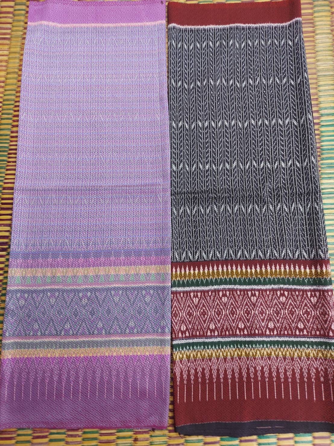 ผ้านุ่งมัดหมี่ยกลายลูกแก้ว