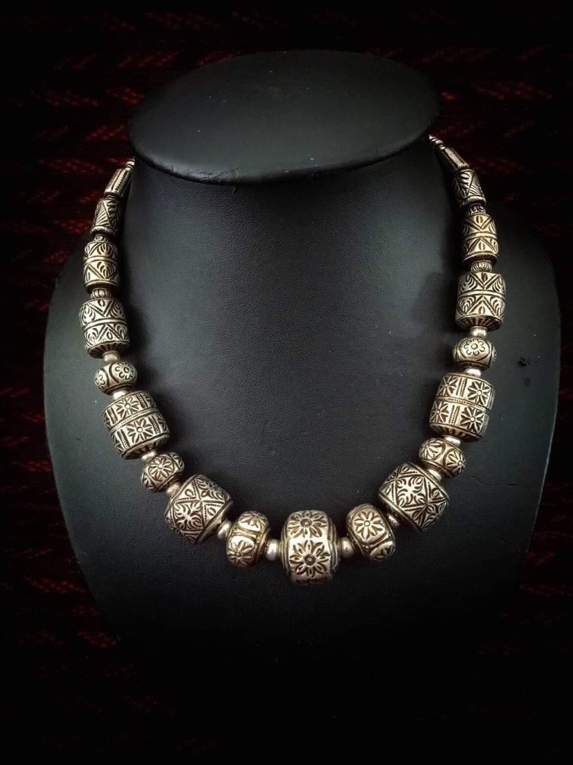 สร้อยคอประเกือม