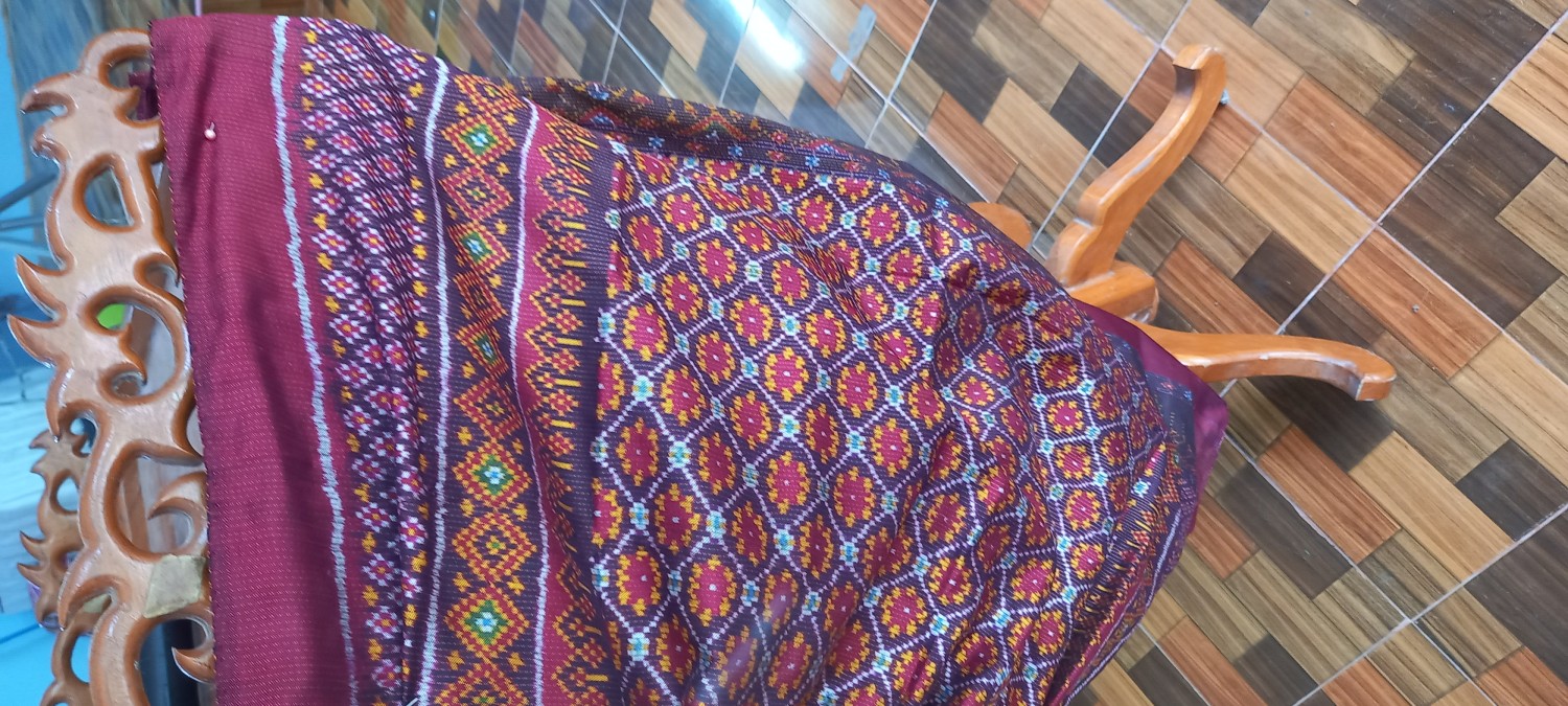 ผ้าไหมลายประยุกต์