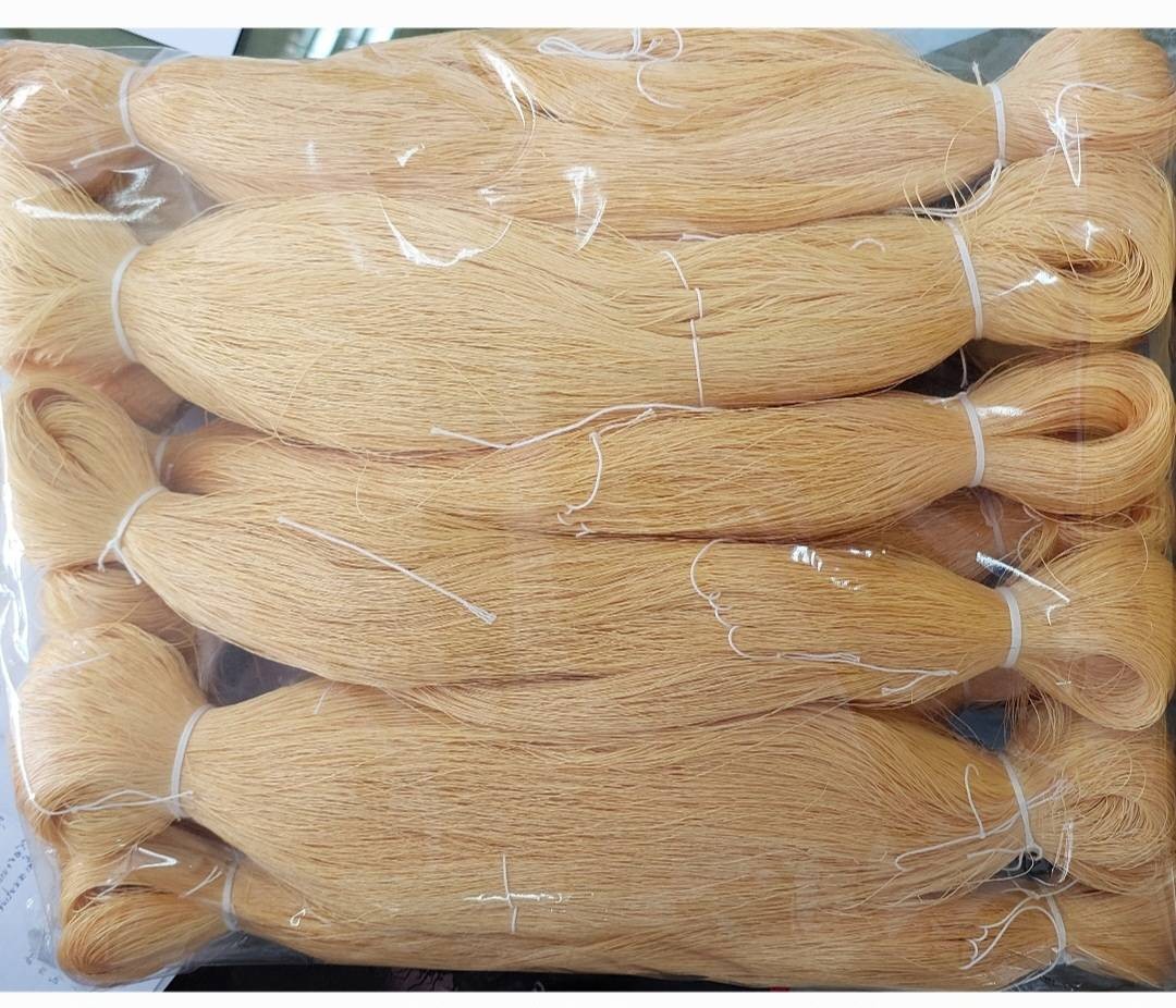 วิสาหกิจชุมชนปลูกหม่อนเลี้ยงไหมทอผ้าบ้านตาเป็ก