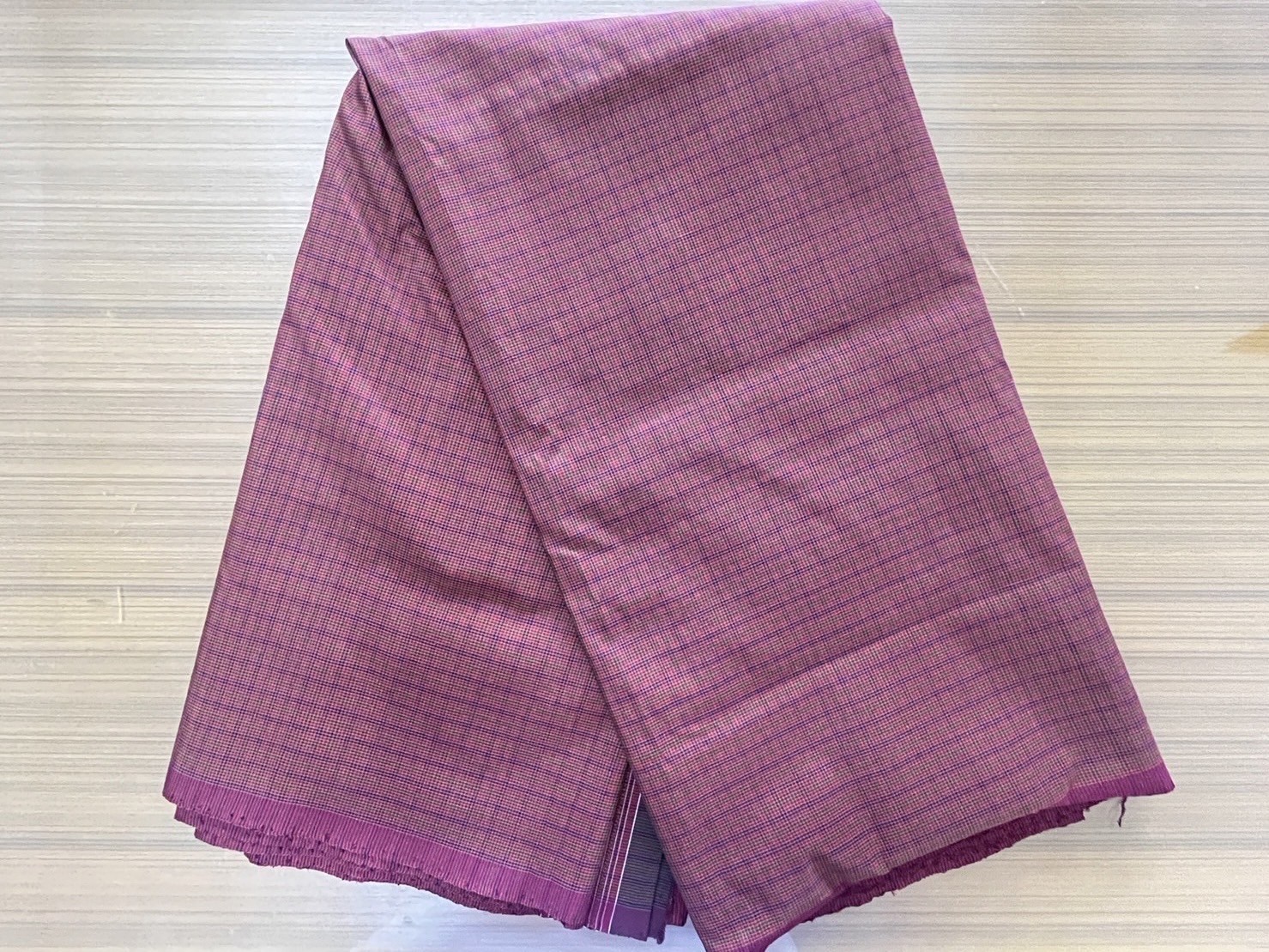 ผ้าไหมสีธรรมชาติ