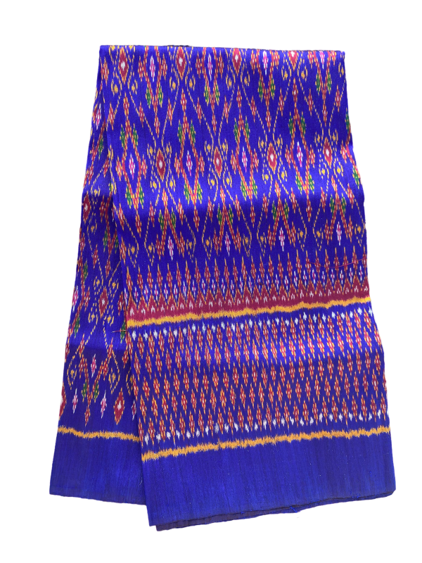 ผ้าไหมลายเถาวัลย์