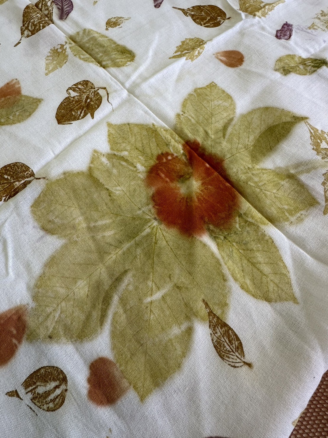 ผ้าพันคอ Eco print