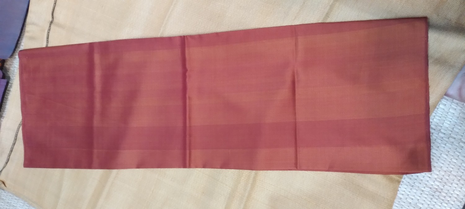 ผ้าอะลูนซีน