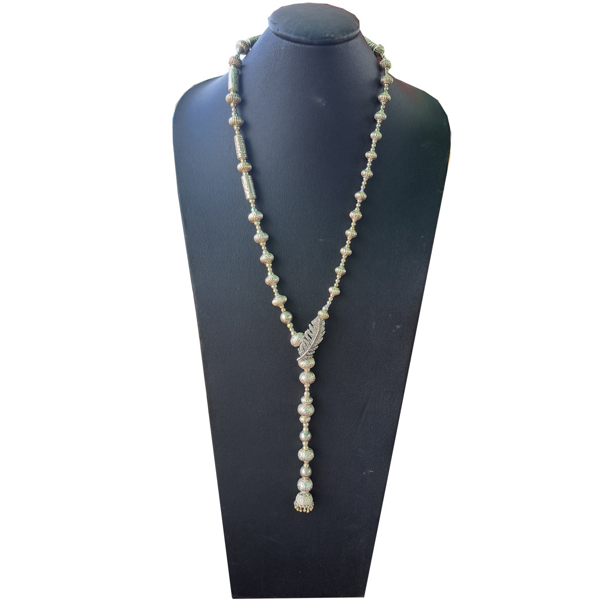 สร้อยประเกือม จี้ใบไม้ ยาว 22 นิ้ว