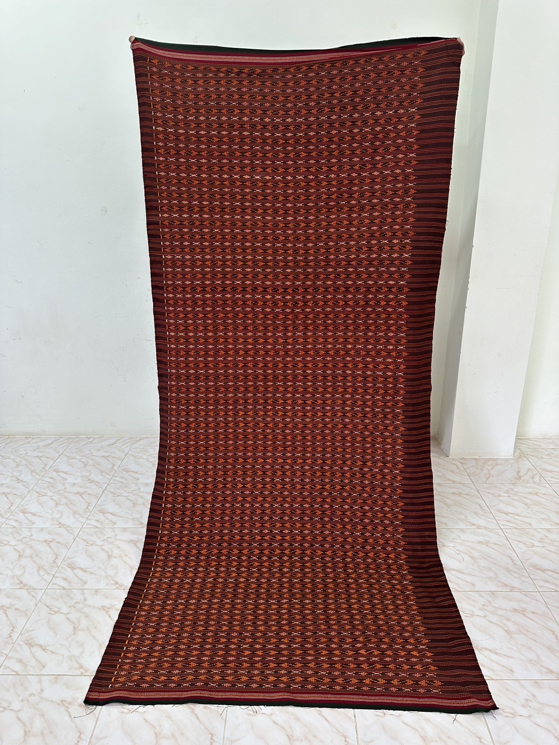 ผ้าไหมลายหมี่ขอน้อย 5 ลำ