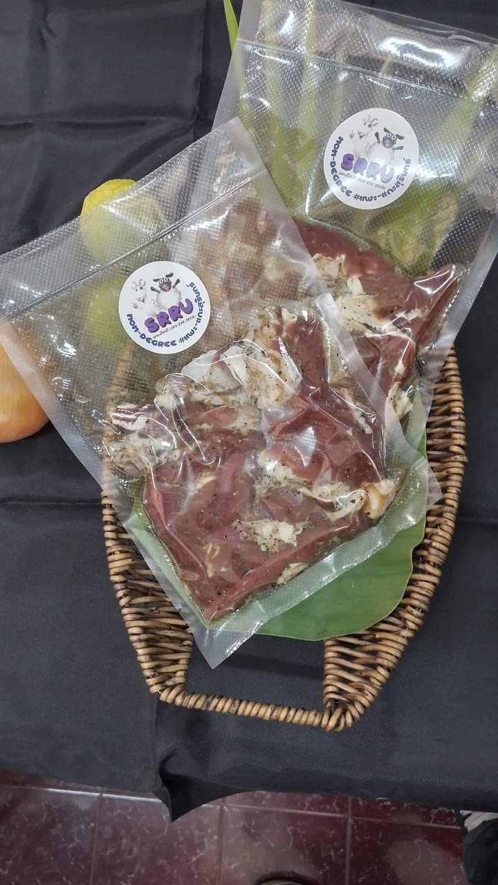 เนื้อเเพะแดดเดียว