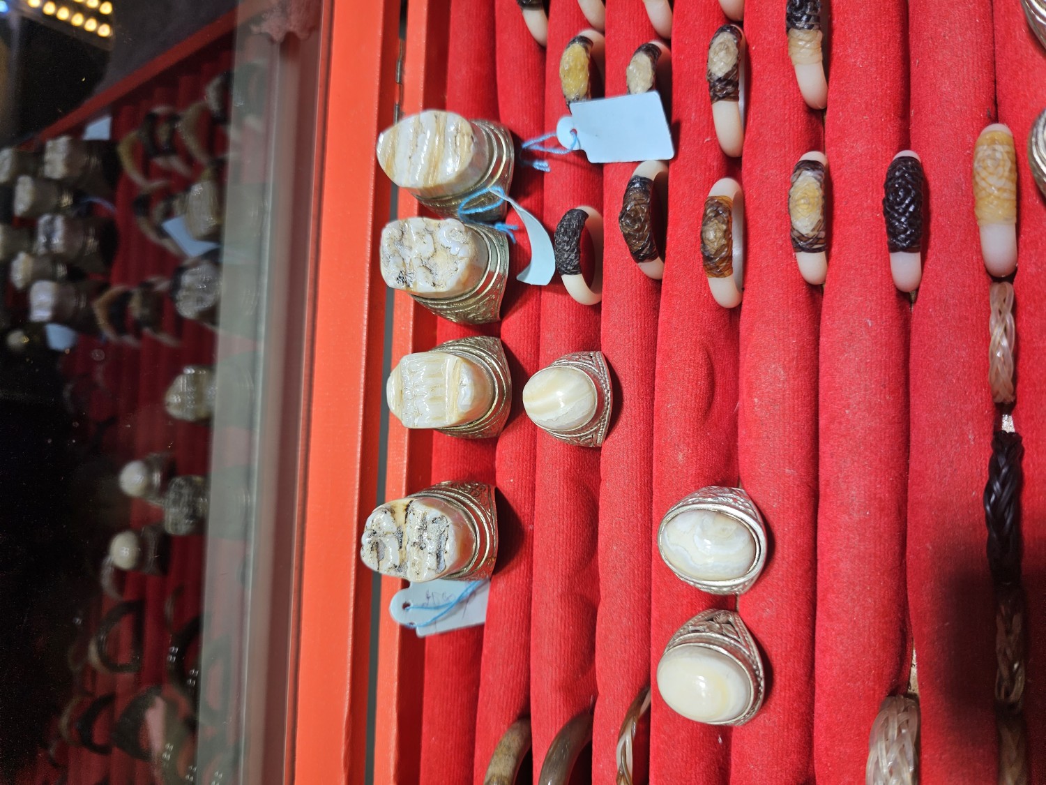 แหวน​ฟันช้าง​ ตัวเรือน​เงิน-ทองเหลือง