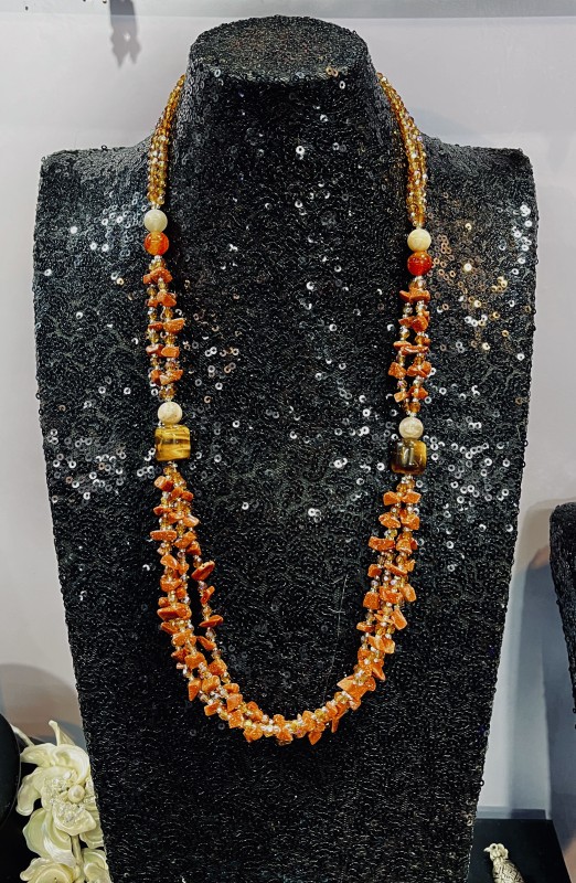 สร้อยคอหินทรายทอง สามสายยาว 24 นิ้ว