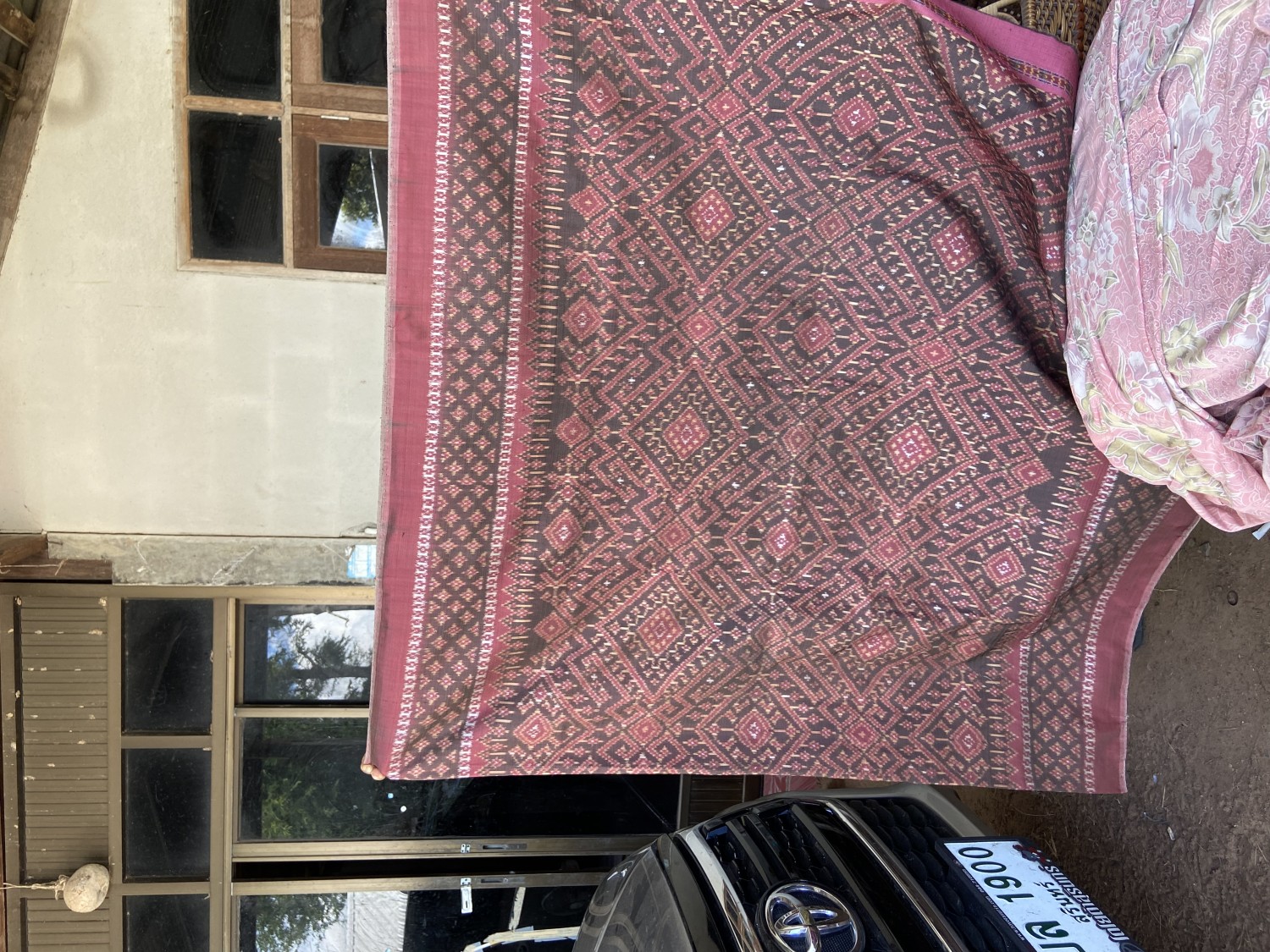 ผ้าไหมสุรินทร์