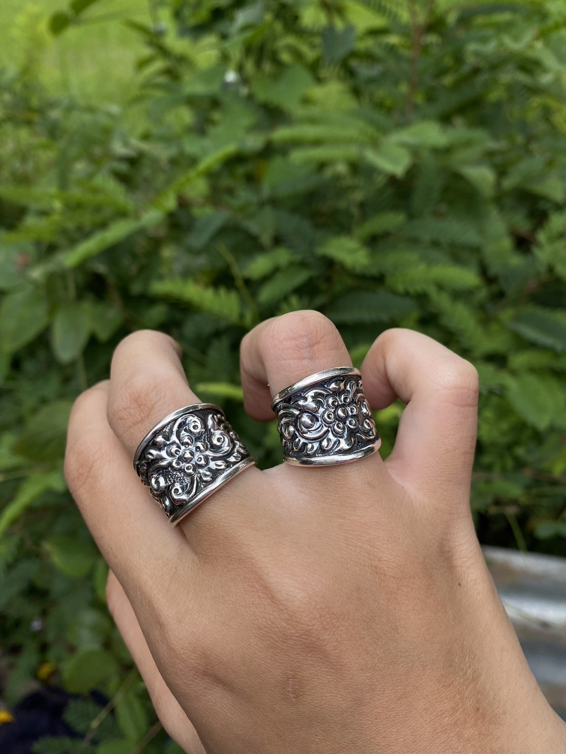 แหวนเงินตอกลาย