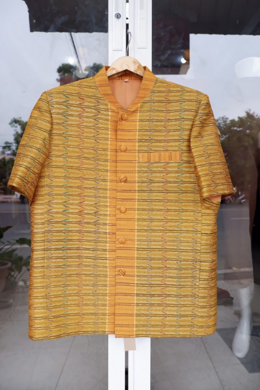 เสื้อผ้าไหม ลายโฮล