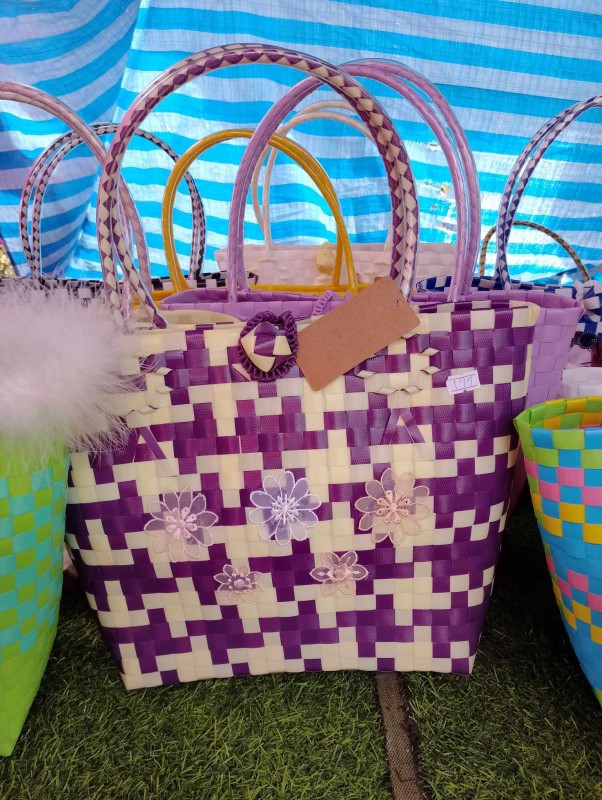 กระเป๋าน้องกัน