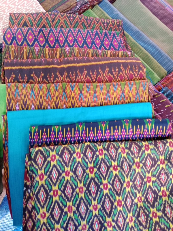 ผ้าไหม3ตะกอ