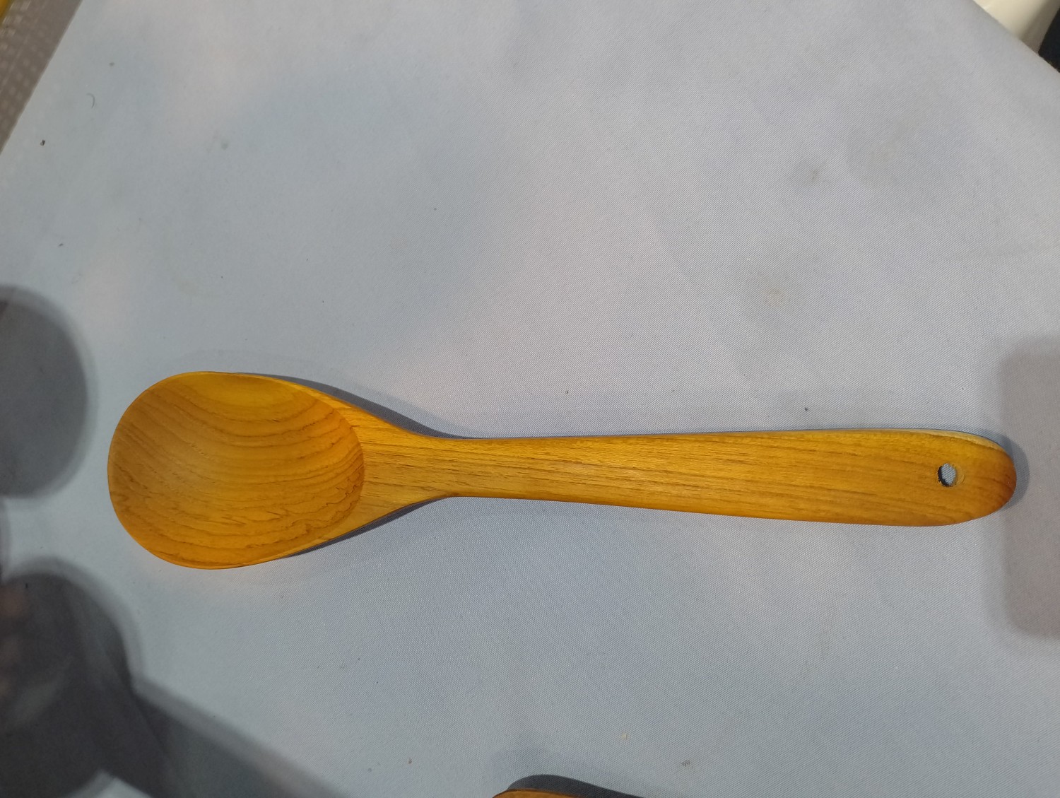 ตะหลิวไม้สักทอง