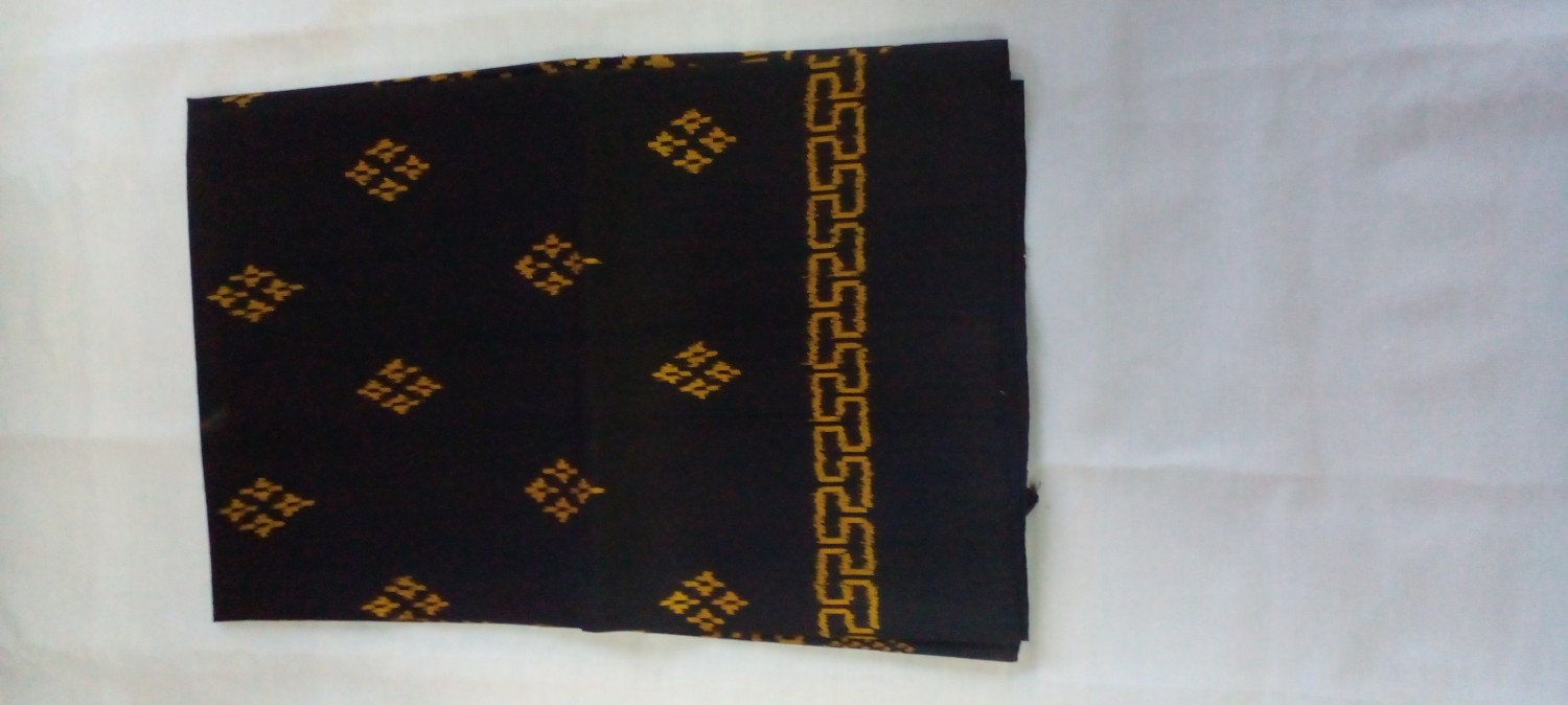 ผ้าไหมมัดหมี่