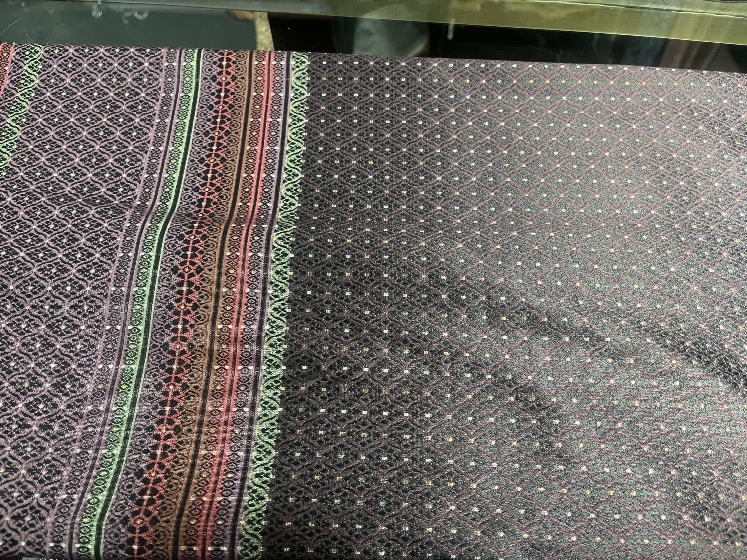 ผ้ายกเล็ก