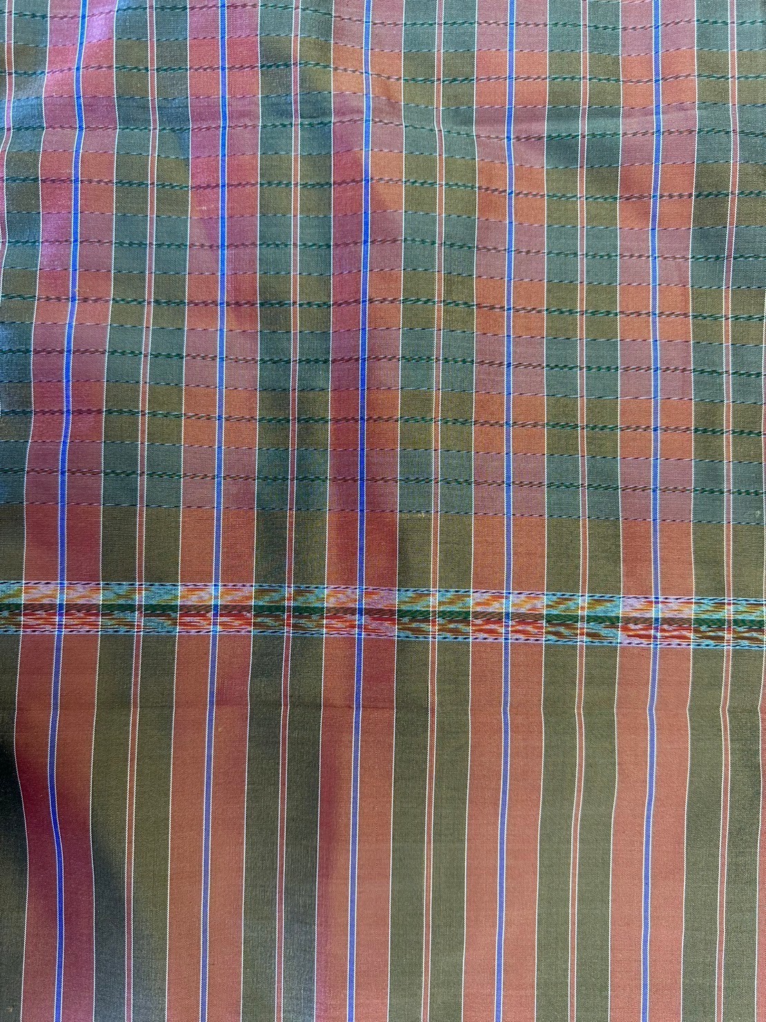 ผ้าขาวม้าลายสก๊อตสีเขตัดเขียว